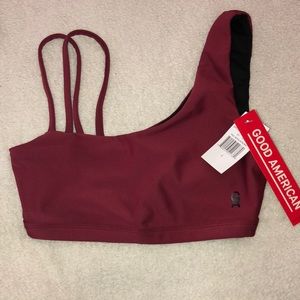 Good American sports bra